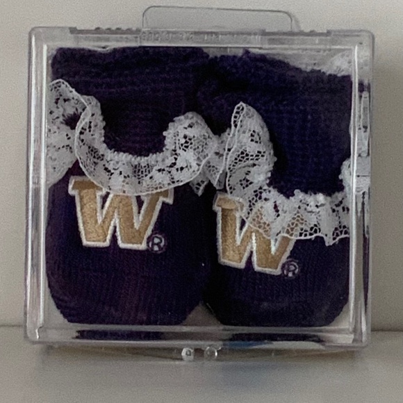 W Newborn Booties. NWT - Picture 2 of 4